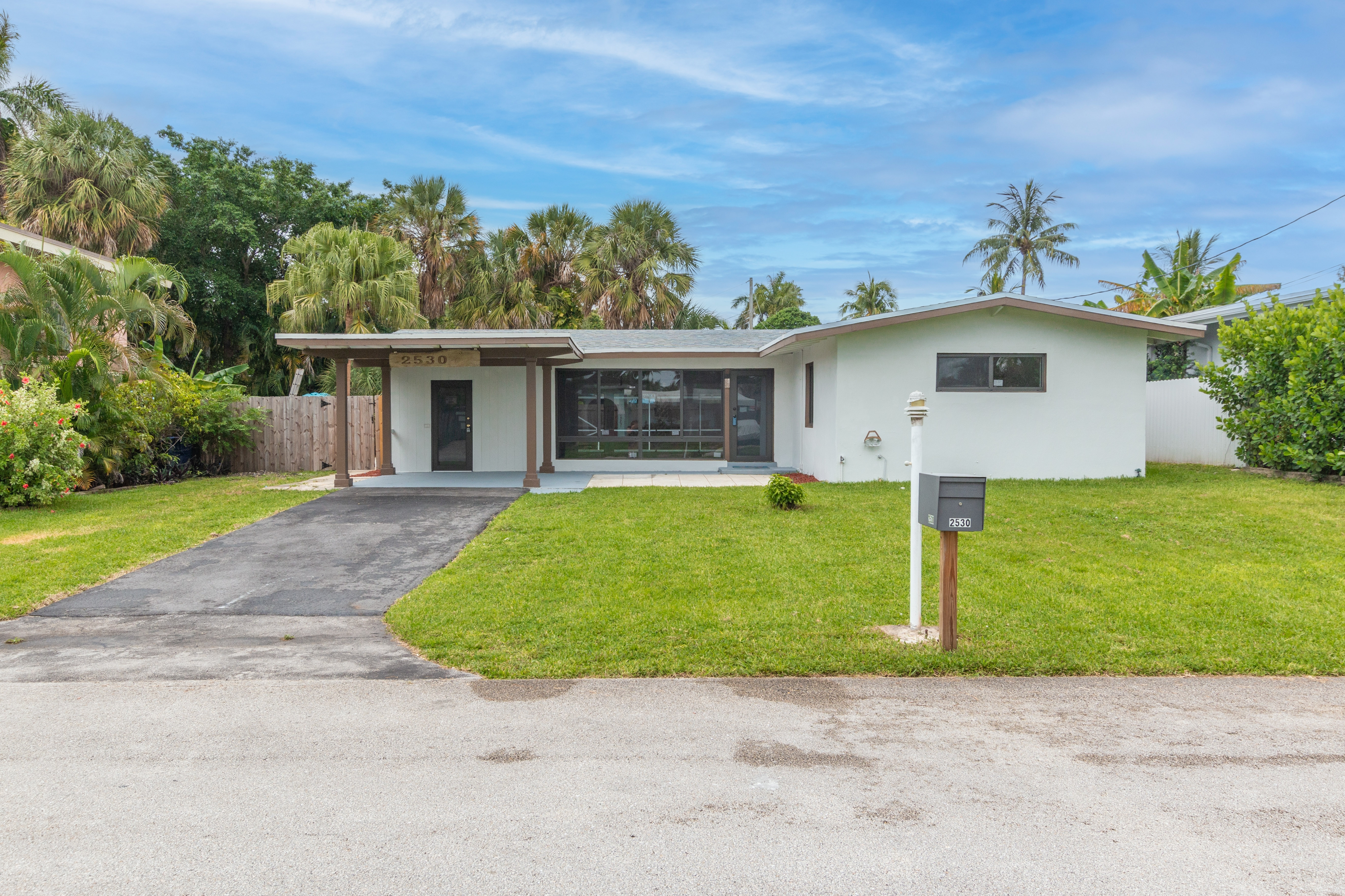The Real Cost of a Vacant Las Vegas Home in Summer and When to Sell Instead